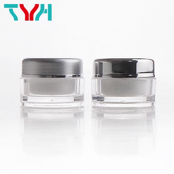 DN05 : Double Layer Jar with Shinny Silver or Matt Silver Cap